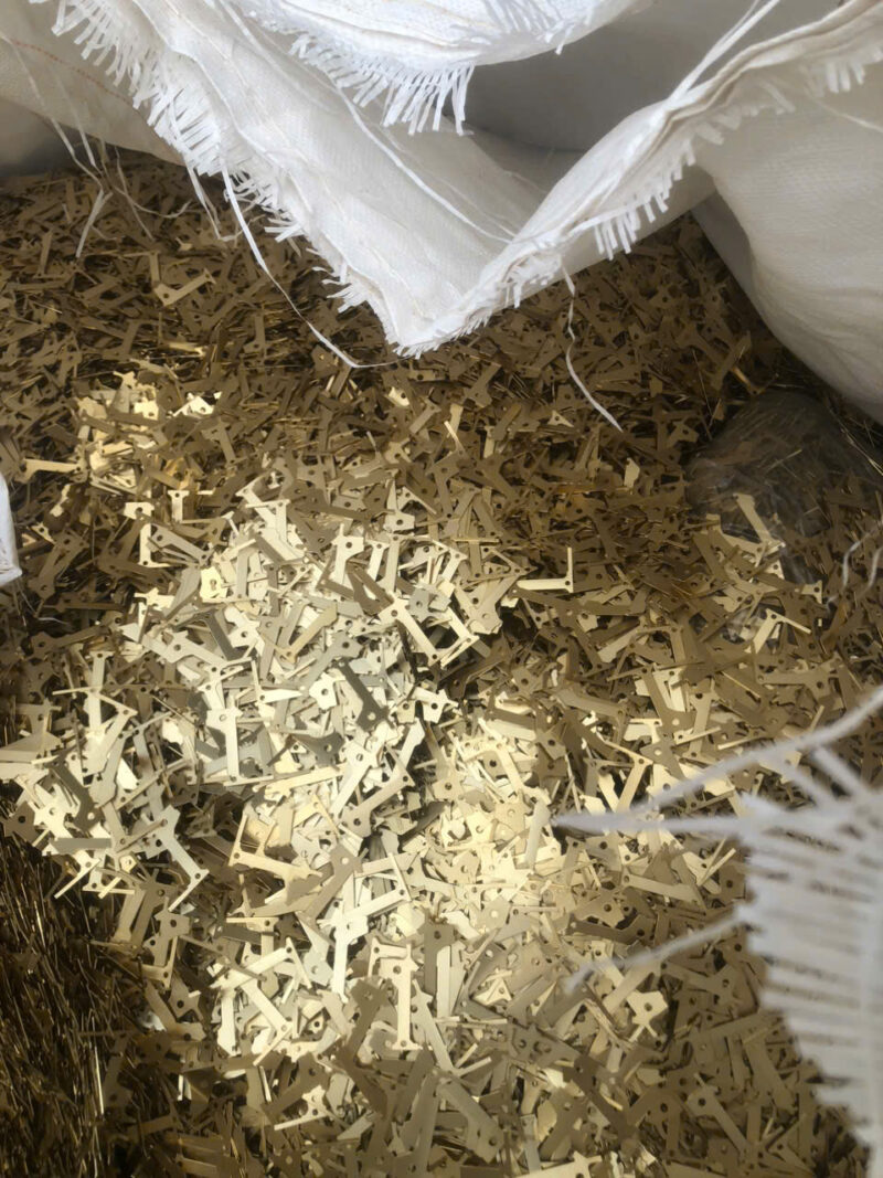 Phế liệu đồng thau (đồng vàng) lá